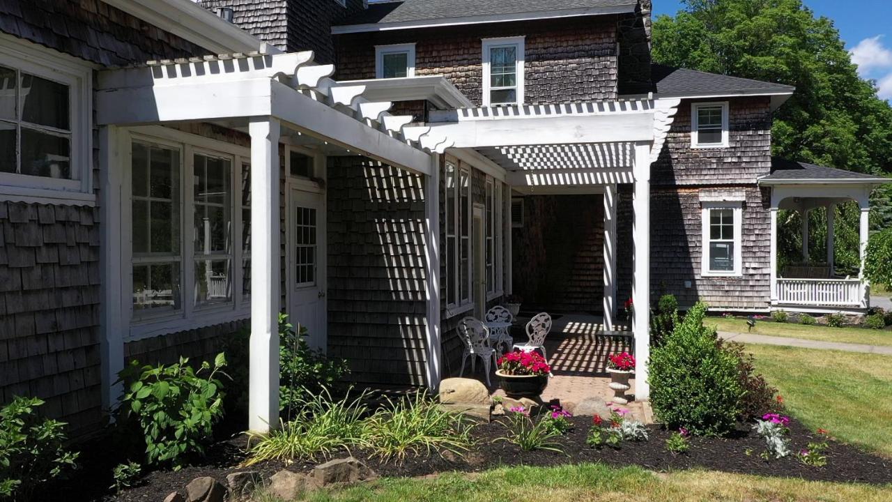 1000 Island Hart House 호텔 알렉산드리아베이 외부 사진